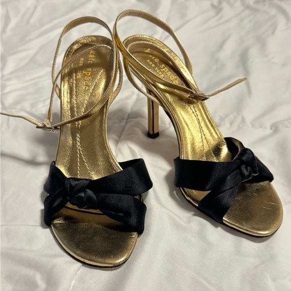 Kate Spade New York Black Satin Knot Detail Gold Elegant Classy Heels 5.5 Italy - Picture 1 of 16